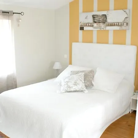 Studio In With Shared Pool Enclosed Garden And Wifi 50 Km From The Beach ジョンザック